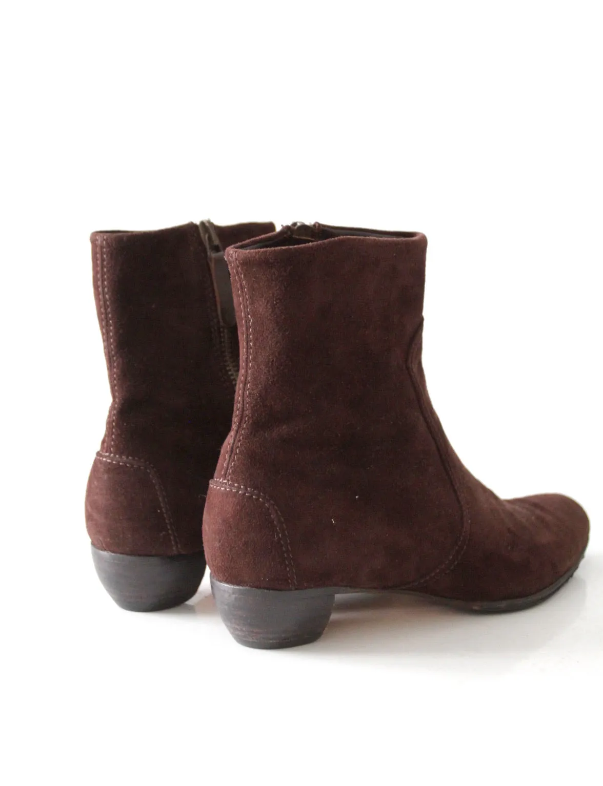 Leggiadro suede ankle boots ⎮ size US 6.5