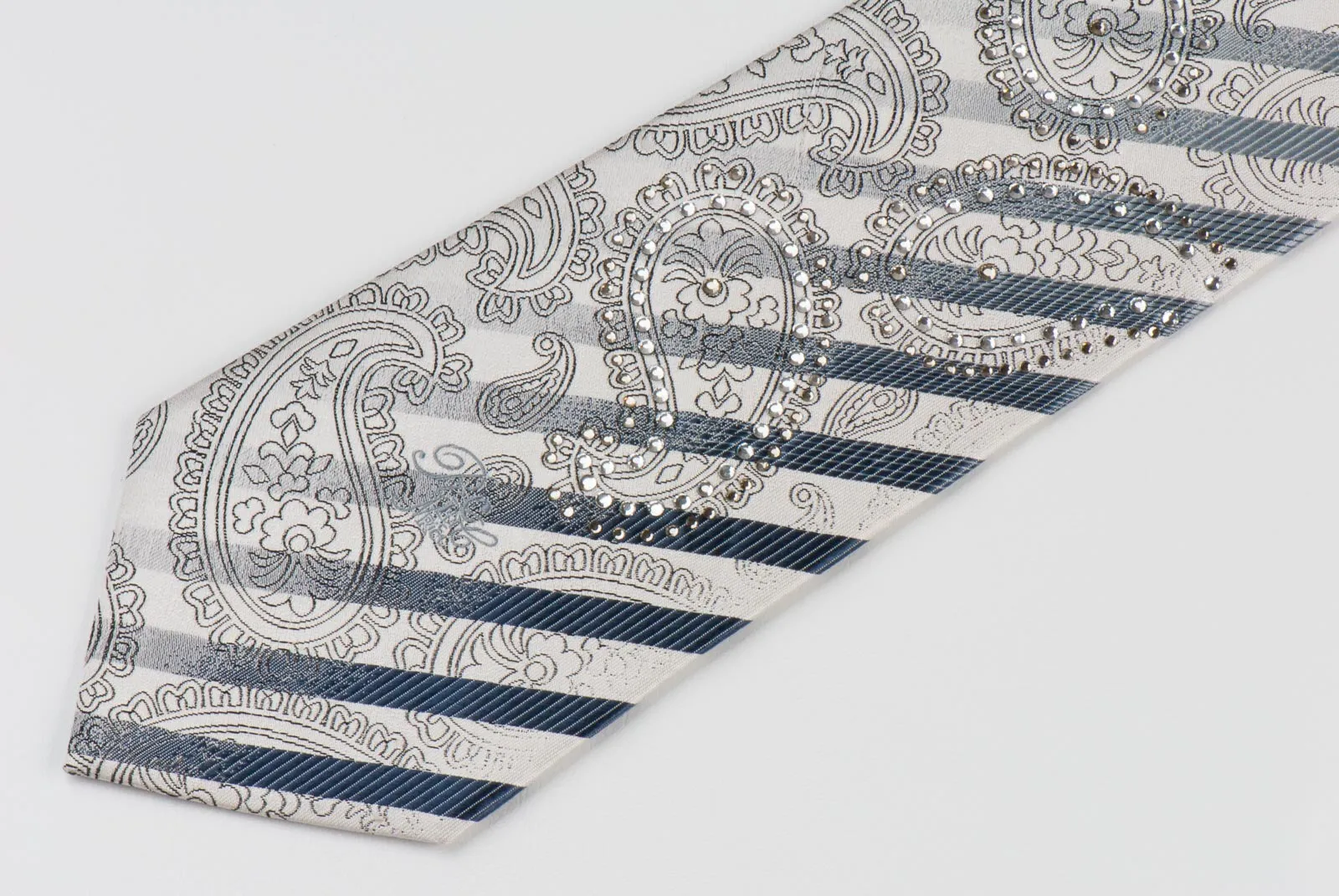 Nina Ricci Mens Silk Rhinestone Neck Tie Silver Stripes & Paisley On White