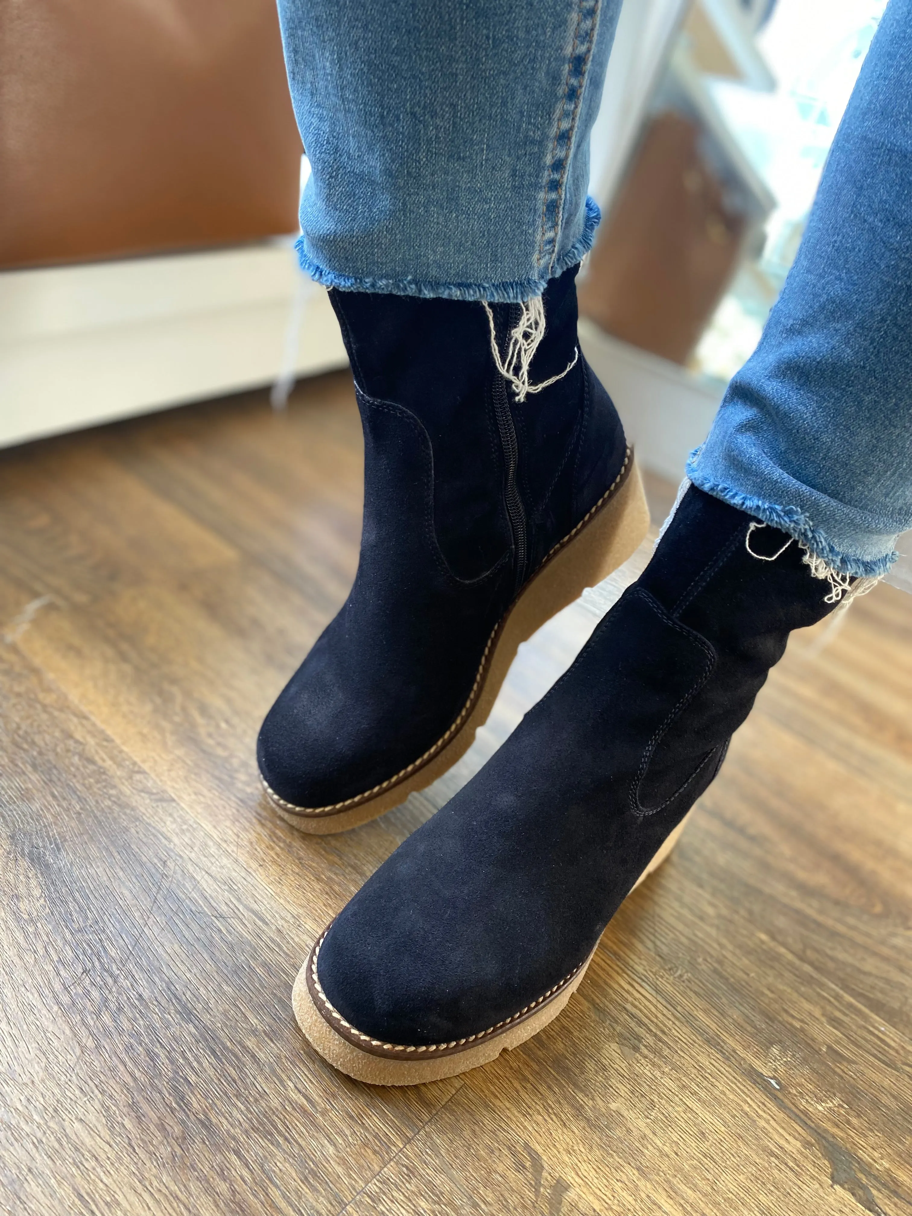 Unisa Miss Navy Suede Ankle Boots